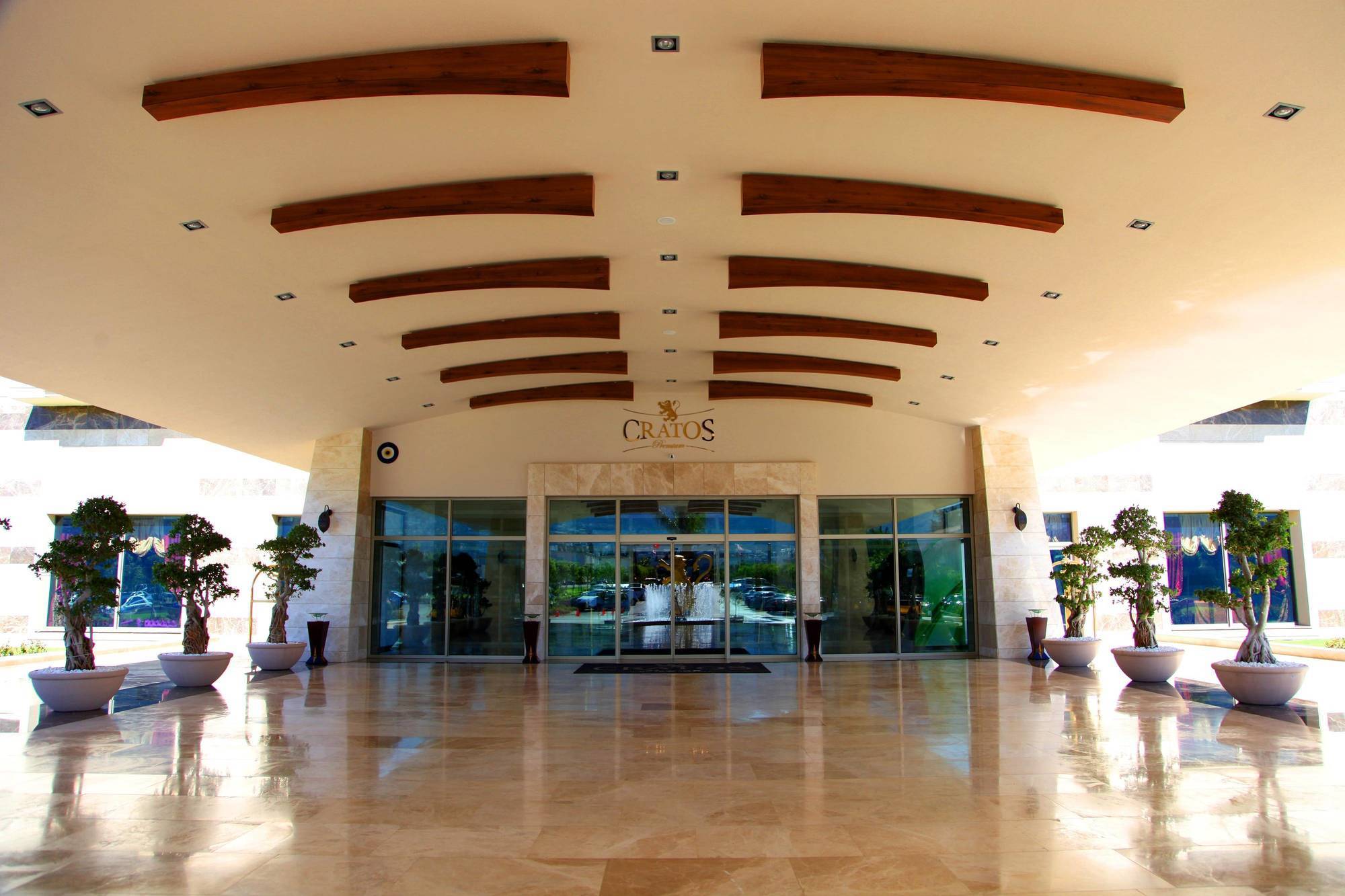 Cratos Premium Hotel, Casino, Port & Spa Kazaphani Εξωτερικό φωτογραφία